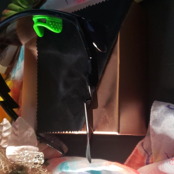 Men cycling Shades - Picture 4 of 6